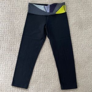 Lululemon Black Wunderunder Crop (Size:4)